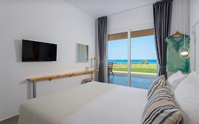 Niva Kamiros Apartments